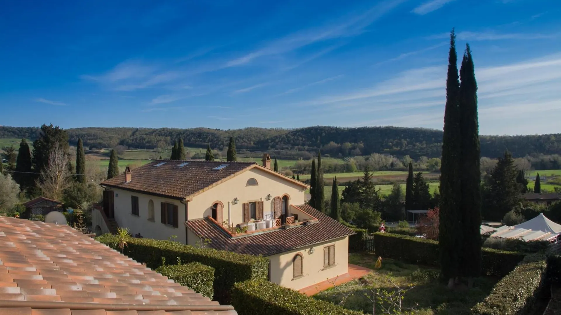 Apartment Suite San Martino Riparbella