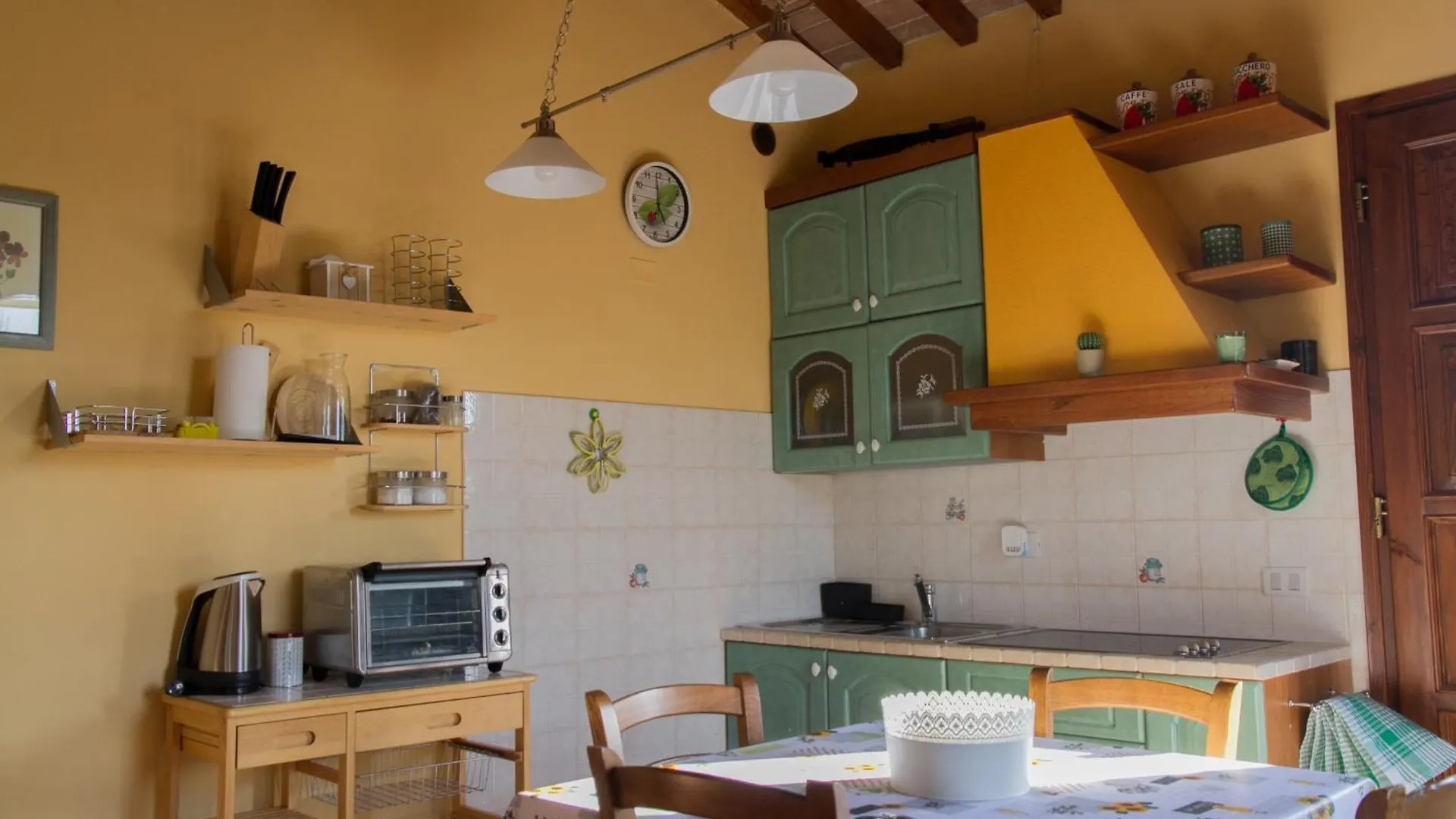 Suite San Martino Riparbella Apartment
